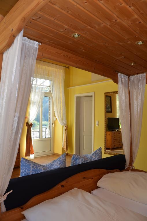 Hotel Feiden Garni Ediger-Eller Exteriér fotografie